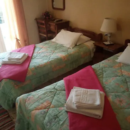 Apartment Captain's Aegina